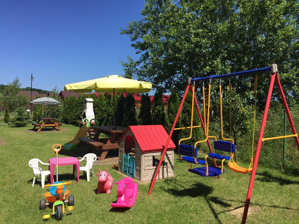 Villa Honoratka Z Prywatnym Polem Do Gry W Mini Golf Rewal Buitenkant foto